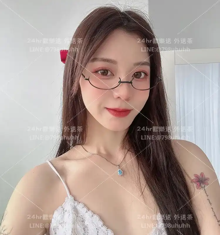 台中外送茶 苡安