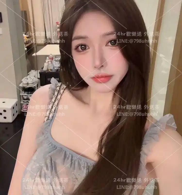 台中外送茶 Lucy