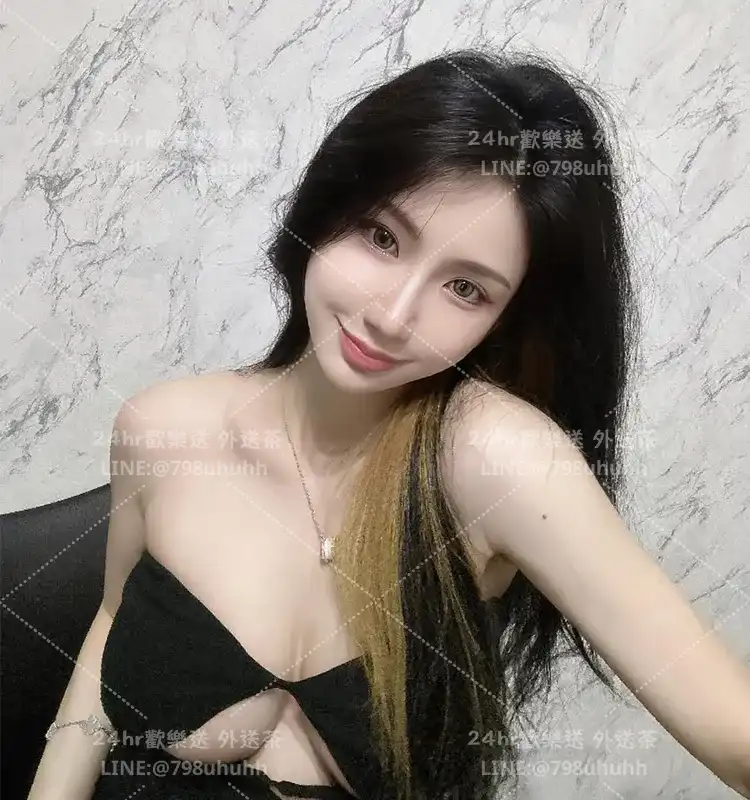台中外送茶 依晴