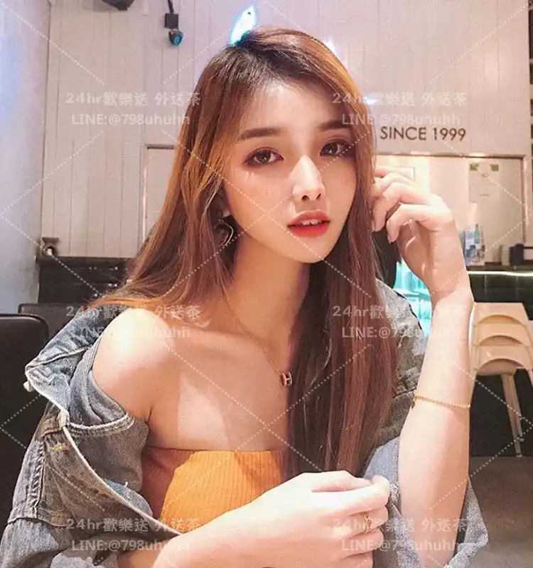 高雄定點茶 Charlotte